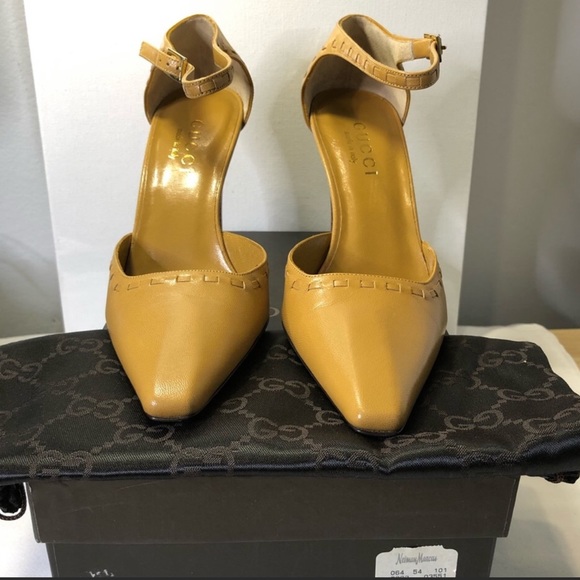 Gucci Shoes - Gucci heels